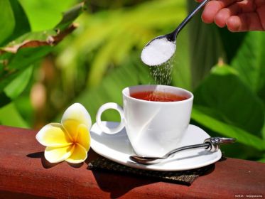Чай и сахар. пить ли чай с сахаром, какой чай пить с сахаром, полезно или нет