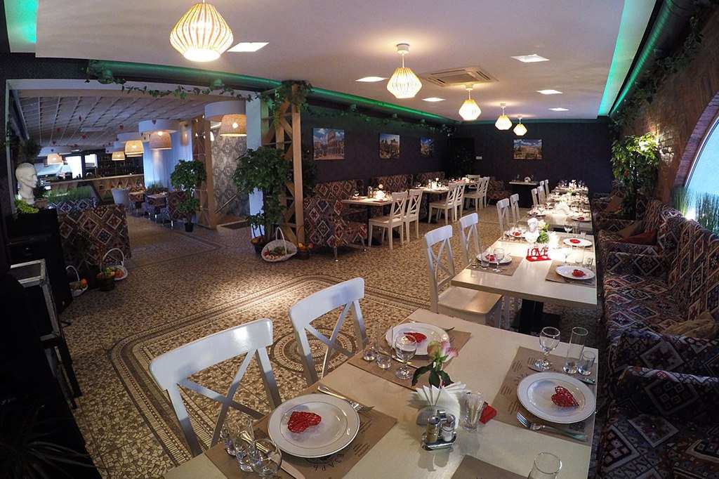 Ресторан Цезарь в Купчино