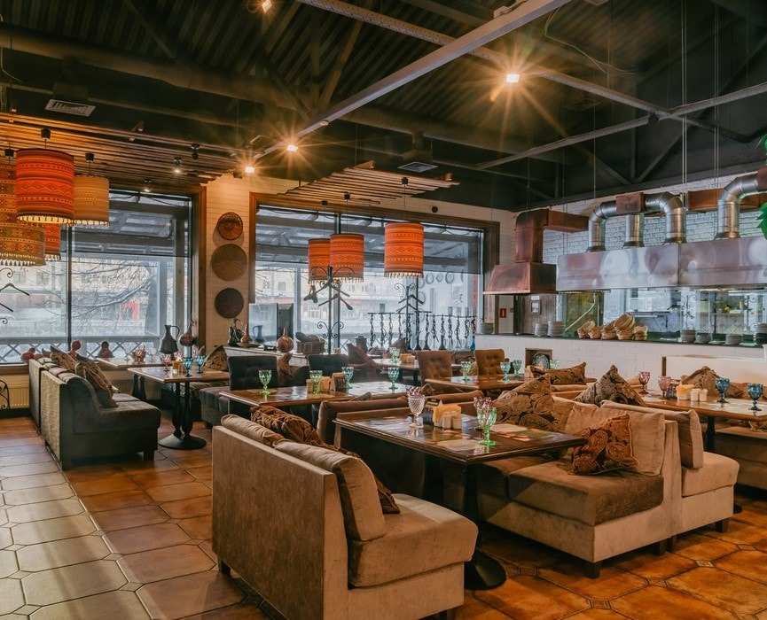 Бахрома ресторан Славы 33