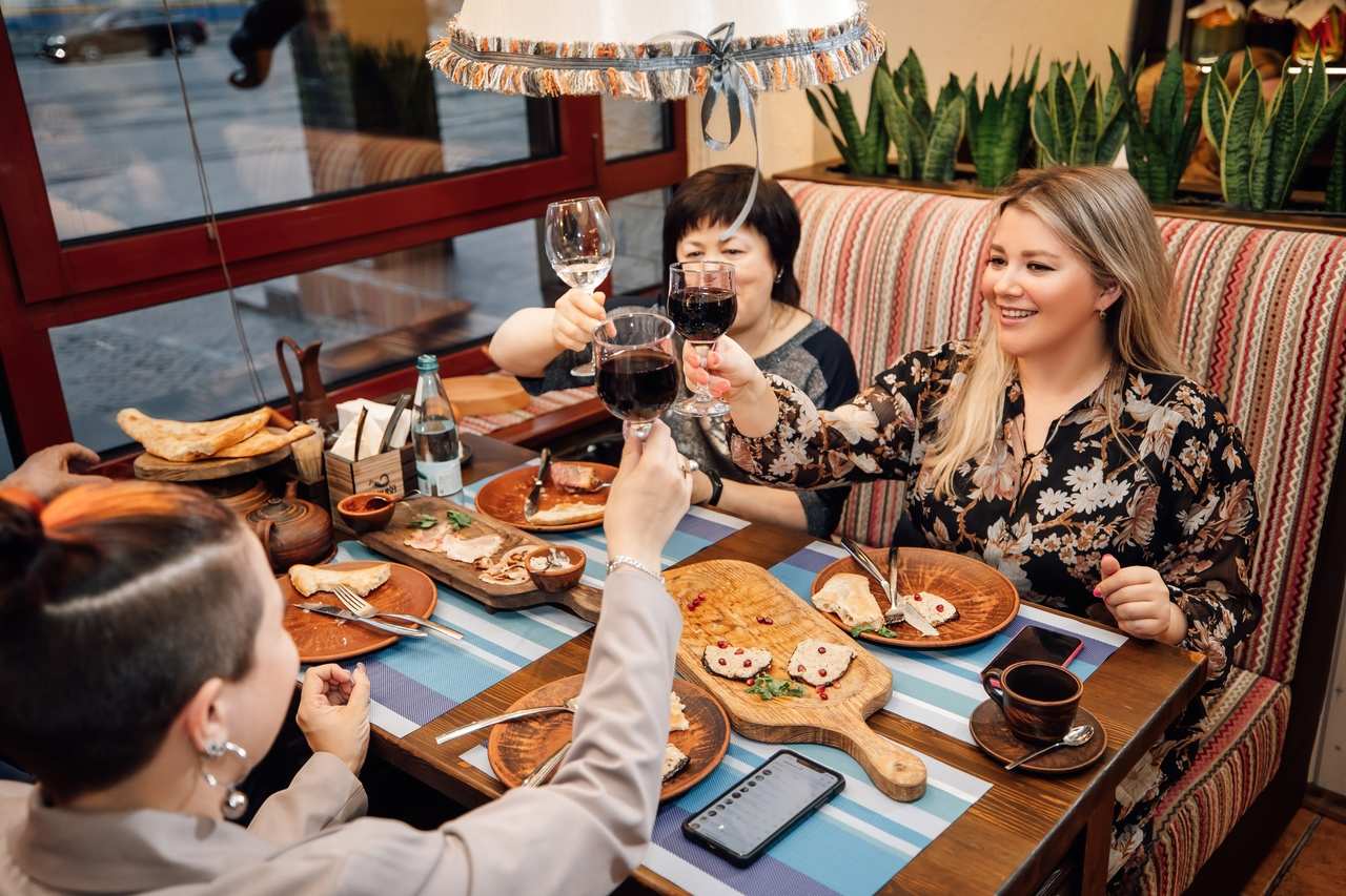 Ресторан Аджика Мурманск