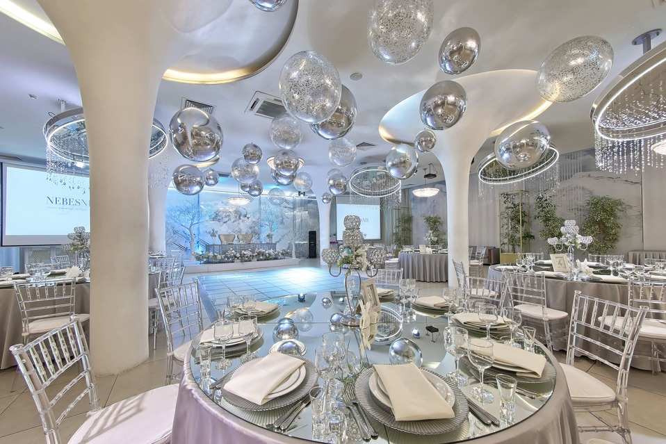 Небесный банкетный зал