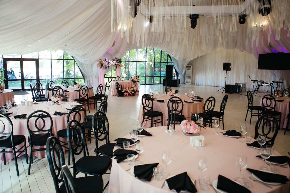 Паруса Крестовский банкетный зал