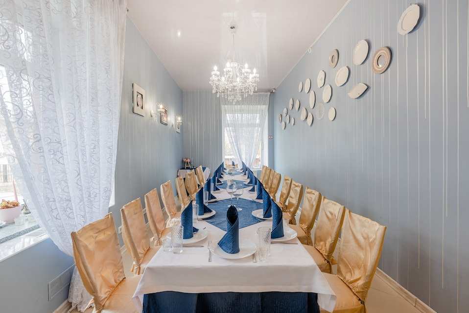 Поминальная трапеза на Политехнической 17