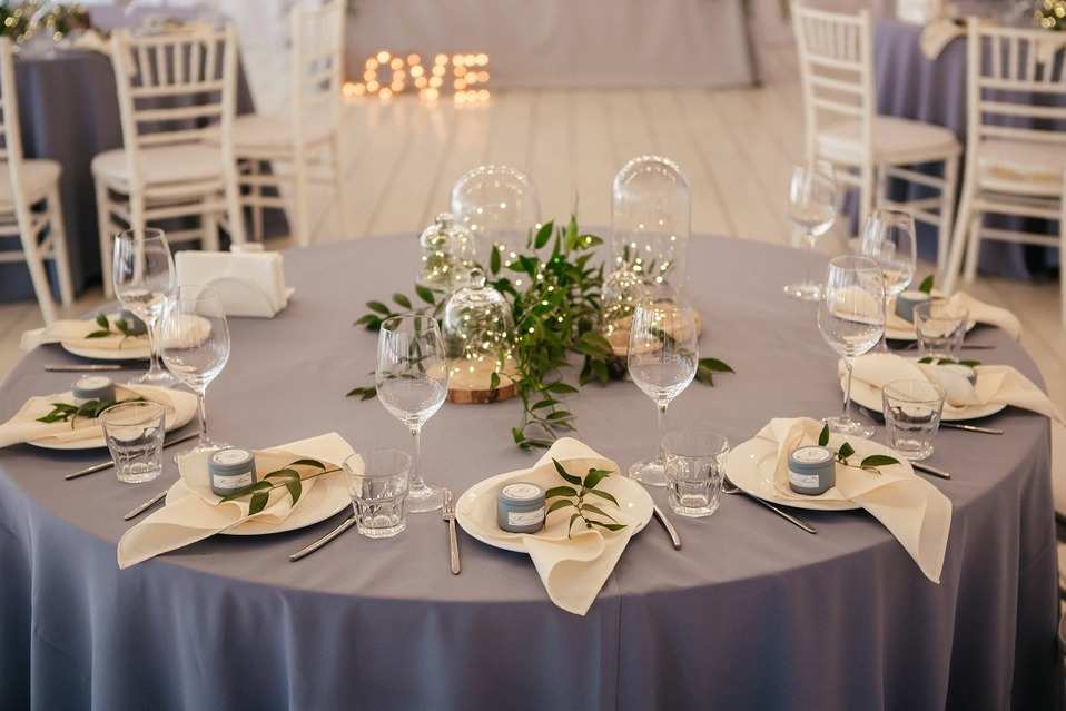 Паруса на речке банкетный зал