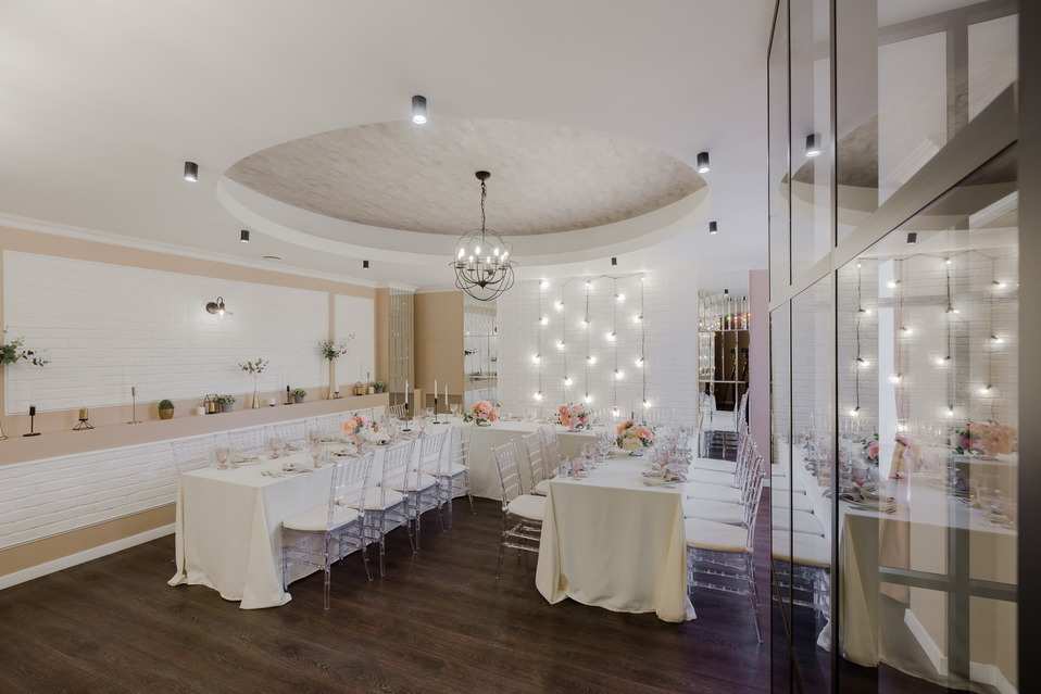 Liris Hall банкетный зал