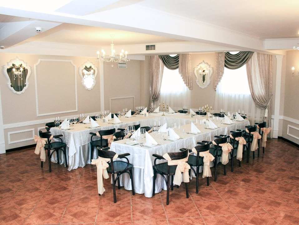 Фонтанка банкетный зал