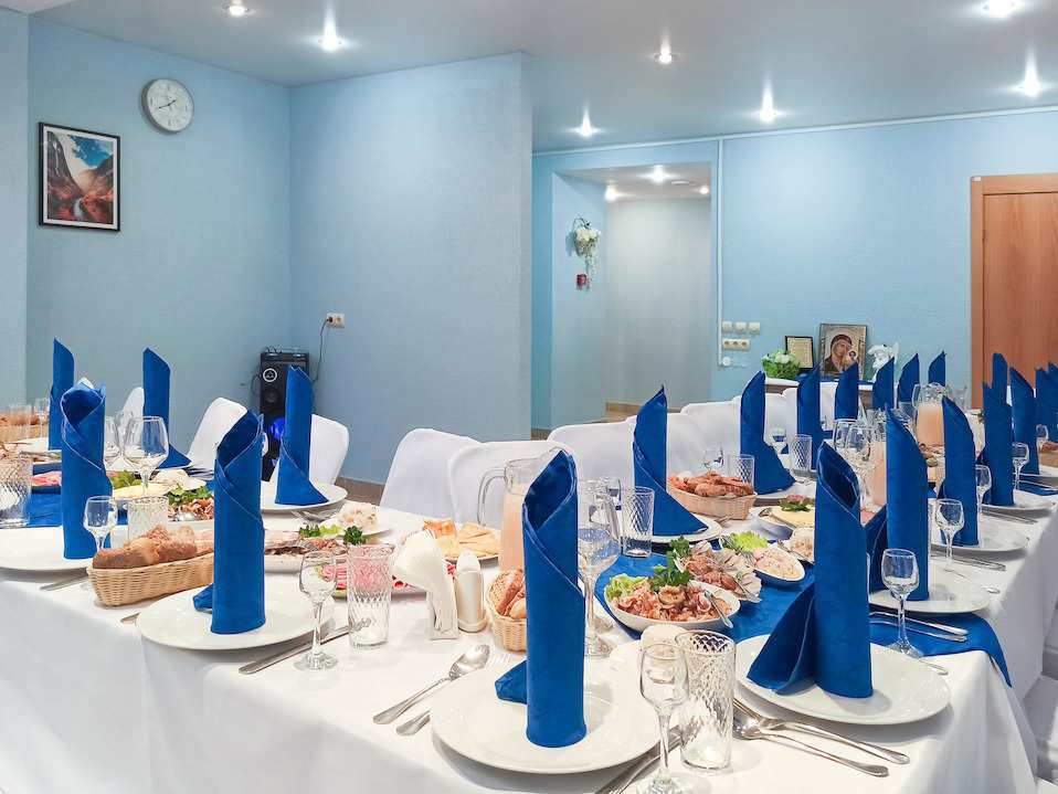 Хлеб и соль банкетный зал