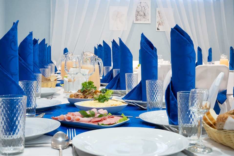 Хлеб и соль банкетный зал