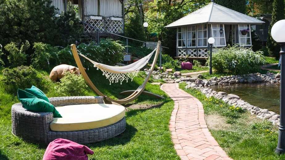 Лужайка ресторан Санкт-Петербург