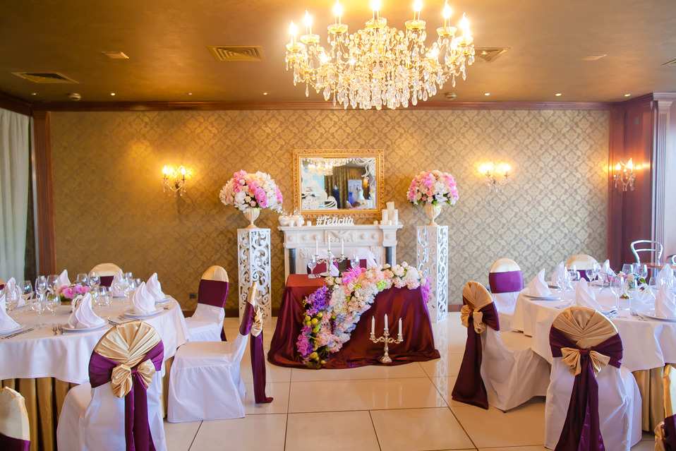 Банкетный зал Приятно