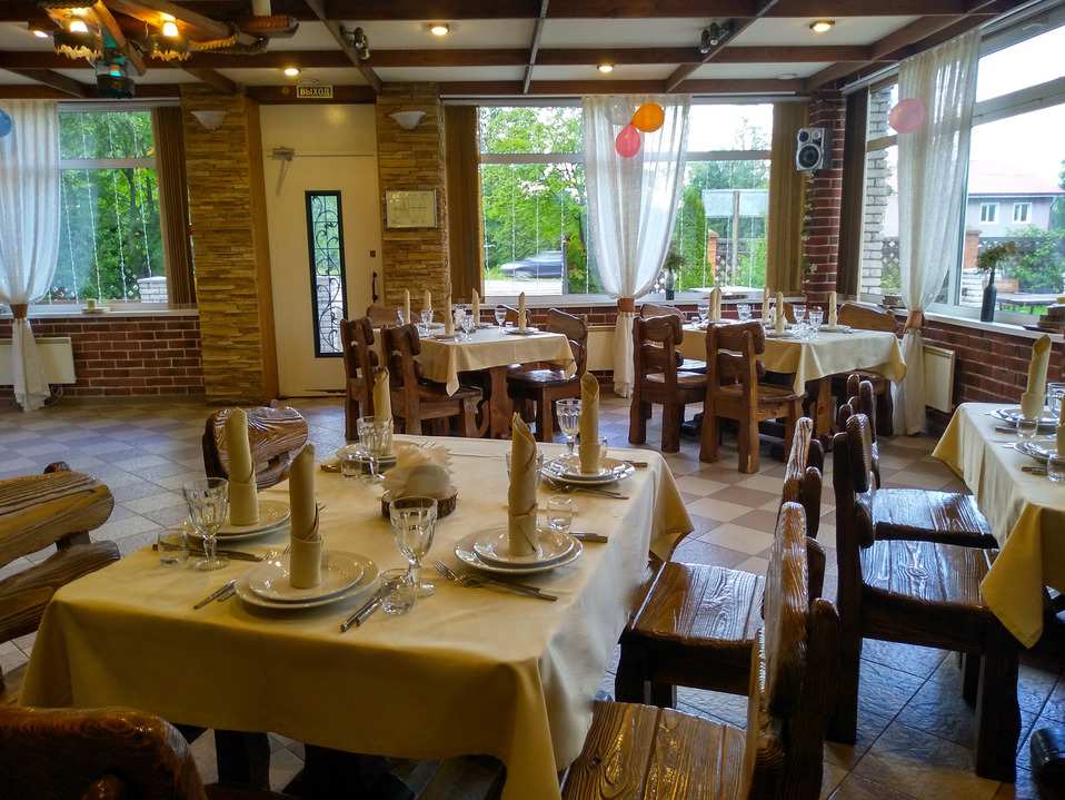 Дубровъ банкетный зал