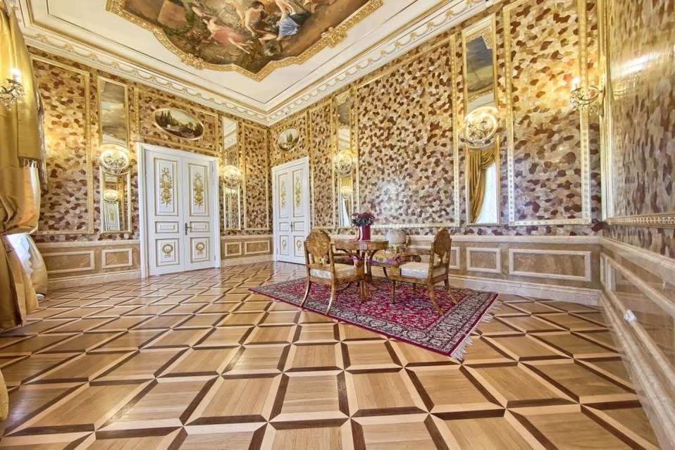 Дворец Елизаветино банкетный зал