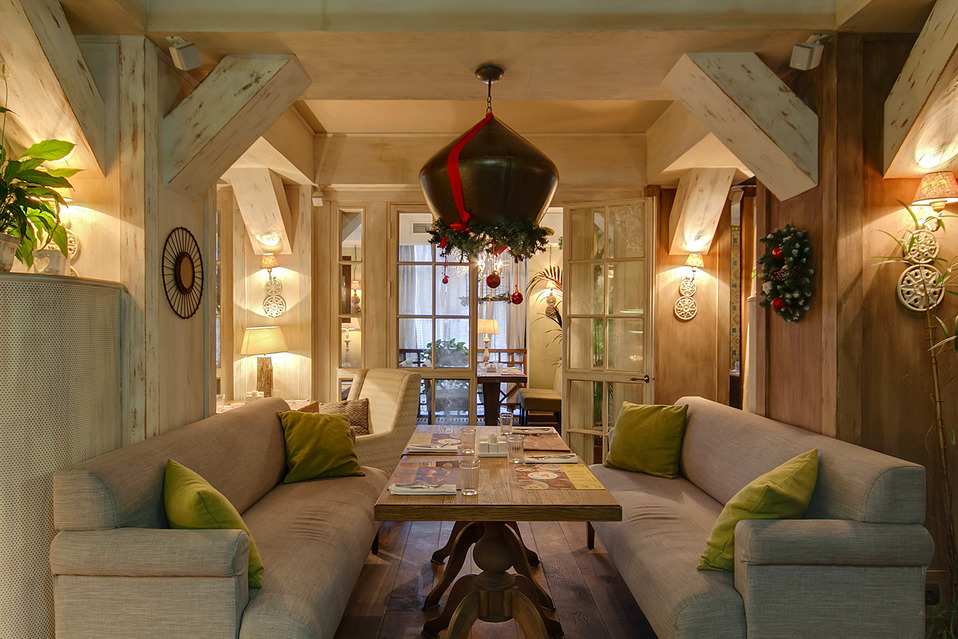 Мамалыга ресторан на Ленинском