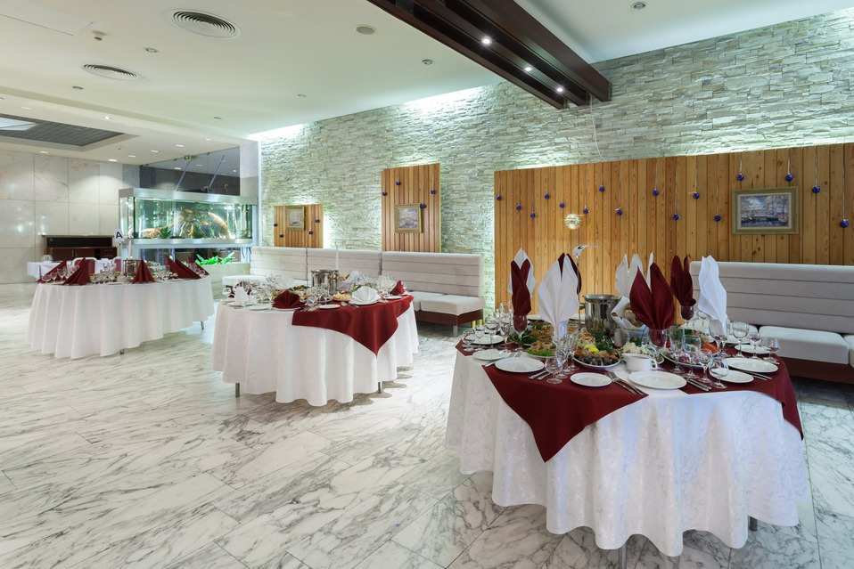 Банкетный зал Park Inn Прибалтийская