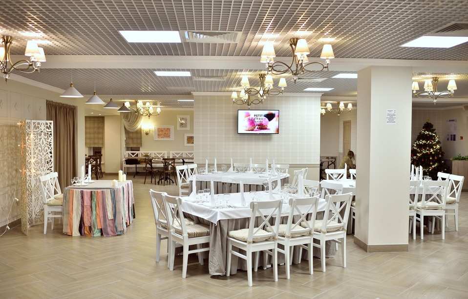 Банкет Обед банкетный зал