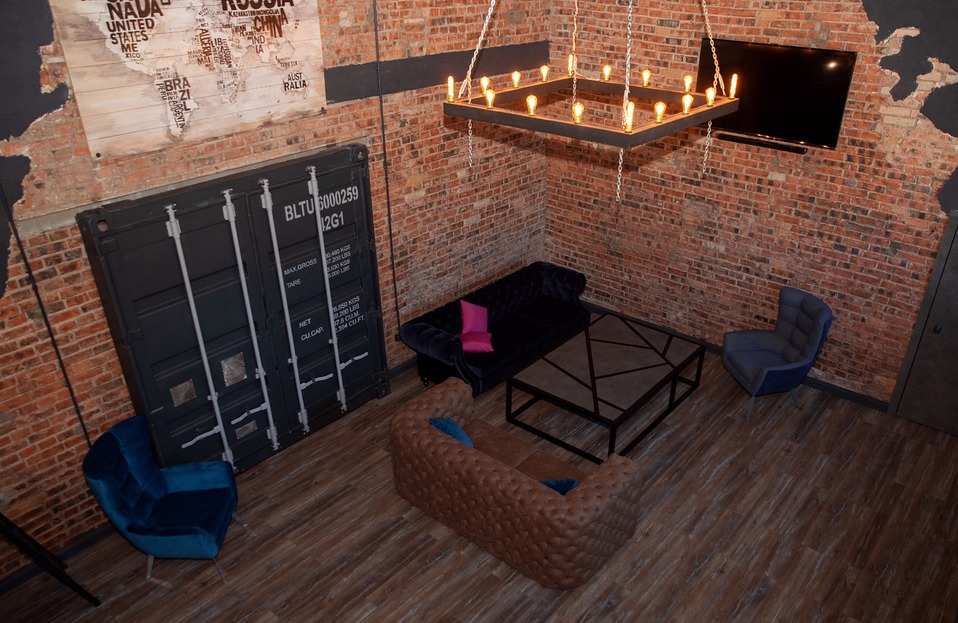 Контраст лофт