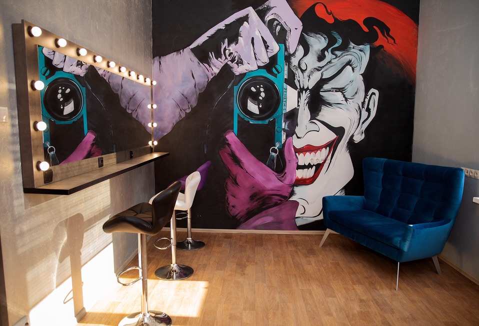 Контраст лофт