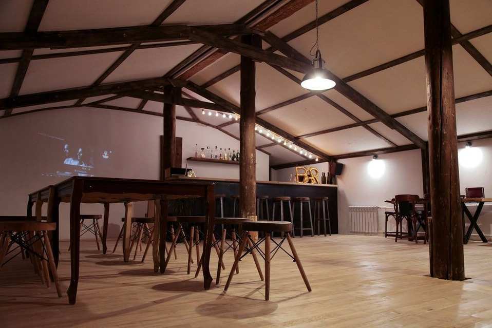 Hooty Roof Place лофт