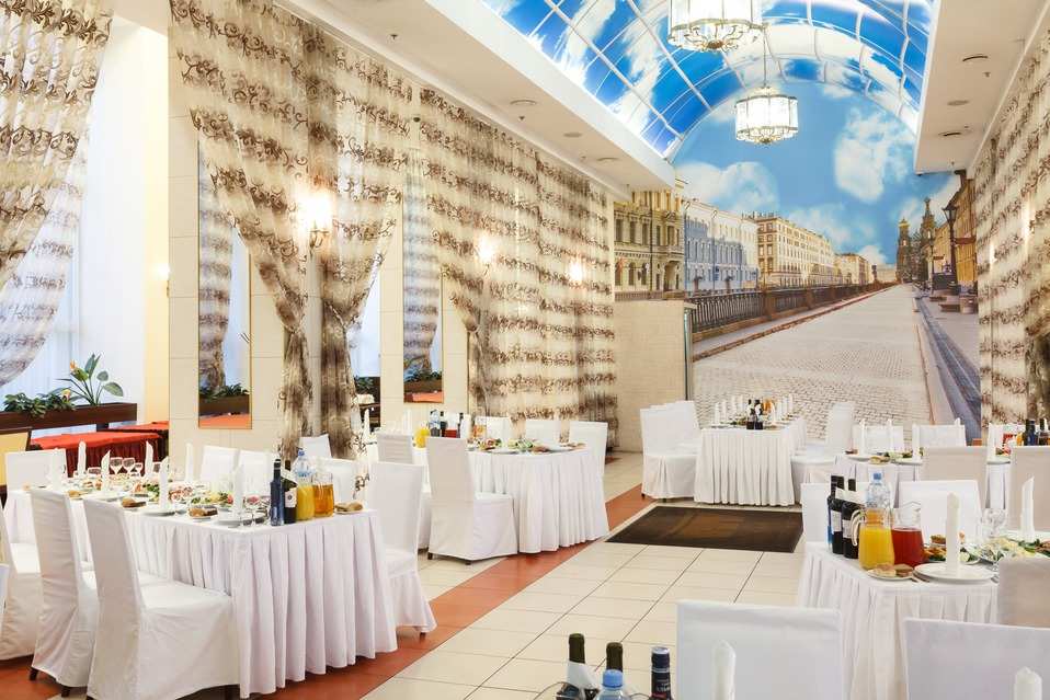 Банкетный зал Петербург на Чернышевского 11