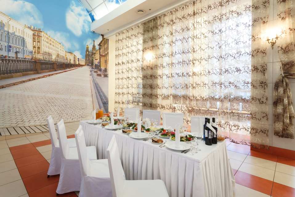 Банкетный зал Петербург на Чернышевского 11