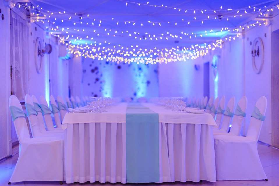 Праз-д-ник банкетный зал