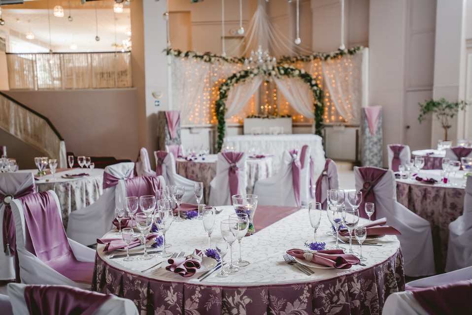 Дом семейных торжеств банкетный зал