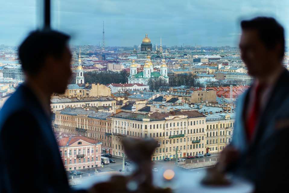 Азимут отель банкетный зал