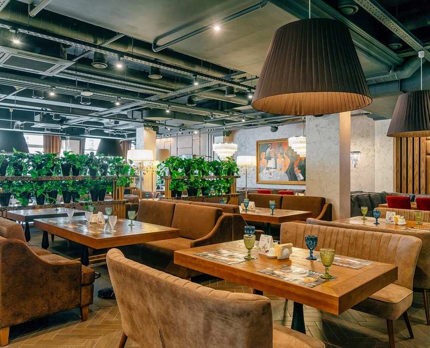 Бахрома ресторан на Большевиков 7