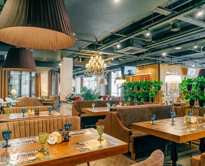 Бахрома ресторан на Большевиков 7