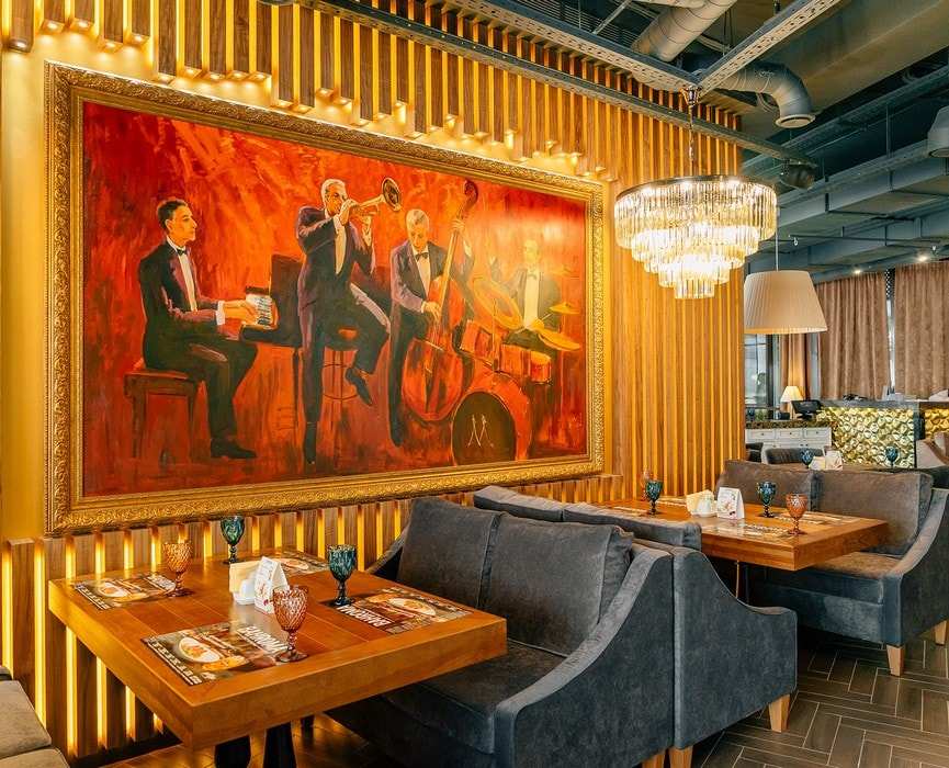 Бахрома ресторан на Большевиков 7