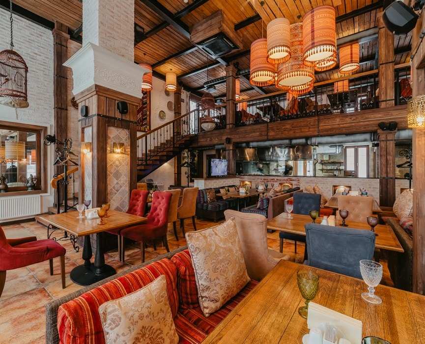 Бахрома ресторан Доблести 35