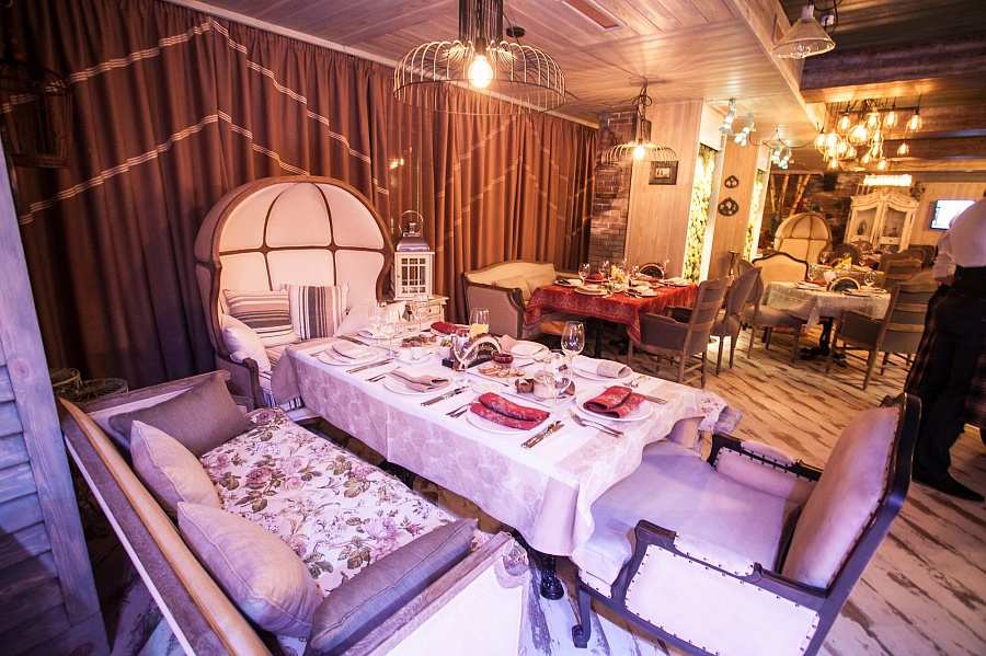 Ресторан клюква