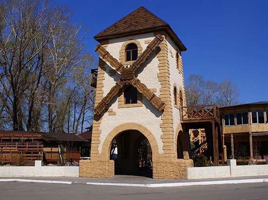 Кафе-ресторан Наш дворик Орск