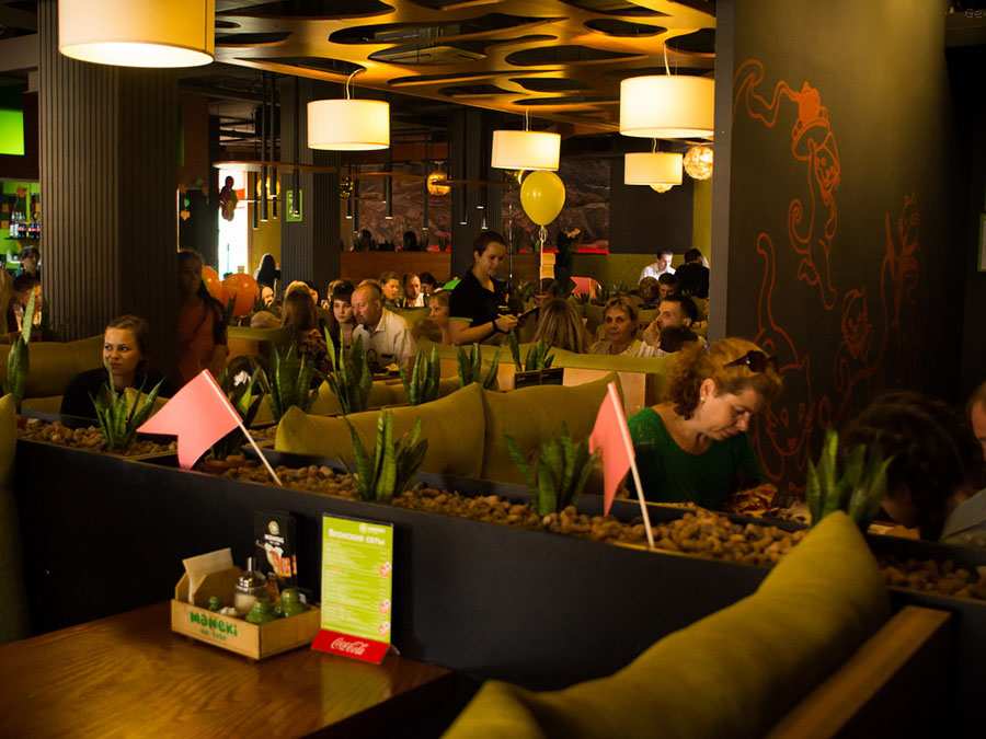 Манеки Рыбинск