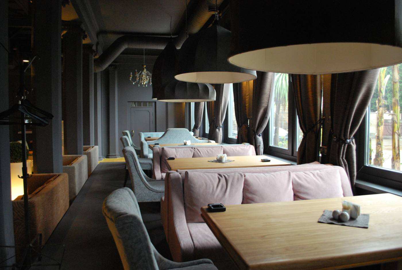 Ресторан-клуб Лентяй Сочи