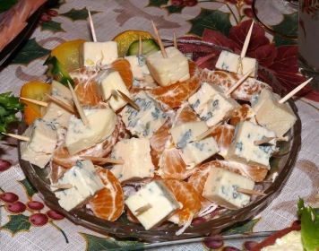 Канапе с мандаринами и сыром рецепт с фото пошагово