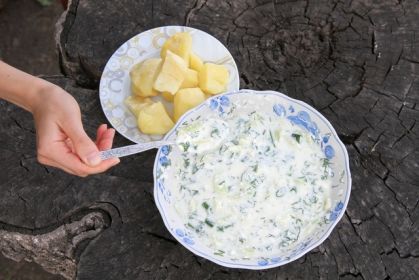 Салат с кефиром и огурцами рецепт с фото пошагово