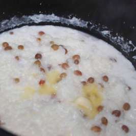 Рисовая каша на молоке с изюмом в мультиварке