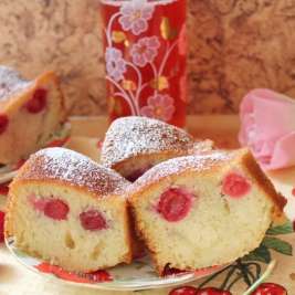 Кекс вишневый в духовке