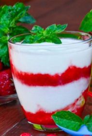 Клубничный йогурт рецепт с фото, пошагово 