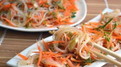 Салат с фунчозой и овощами рецепт с фото пошагово 