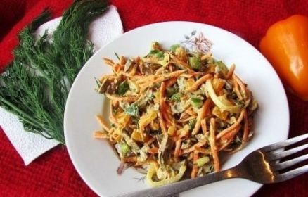 Cалат с куриными сердечками и солеными огурцами Cалат с куриными сердечками и солеными огурцами рецепт с фото пошагово