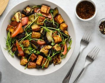 Салат с баклажанами и тофу рецепт с фото пошагово 
