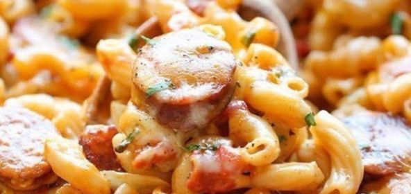 Карбонара с колбасой Карбонара с колбасой с сыром и сливками, рецепт пошагово с фото