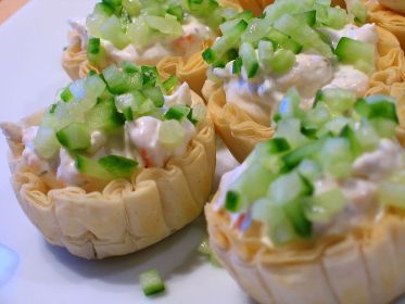 Тарталетки с кальмарами и сыром Тарталетки с кальмарами и сыром, как приготовить по рецепту пошагово с фото