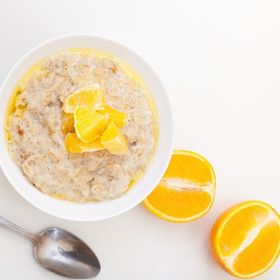 Овсяная каша с йогуртом и апельсином Овсяная каша с йогуртом и апельсином, рецепт с фото, пошагово