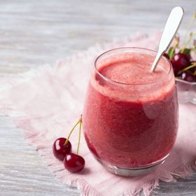 Смузи с вишней и овсянкой Смузи с вишней и овсянкой, рецепт с фото, пошагово