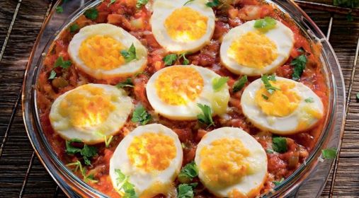 Яйца по-кубински под соусом Яйца по-кубински под соусом - рецепт с фото
