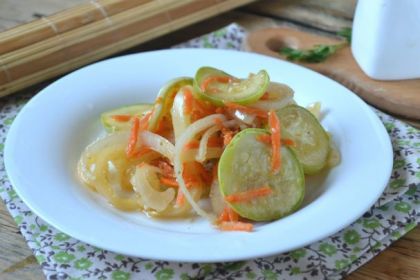 Кабачки по-корейски Кабачки по-корейски - рецепт с фото