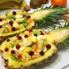 Блюда с ананасами